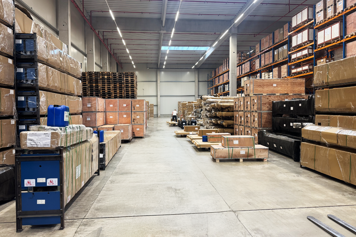Forwarding-warehouse-hamburg-kroemer